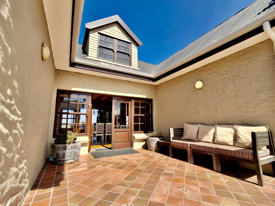 5 Bedroom Property for Sale in Grotto Bay Western Cape